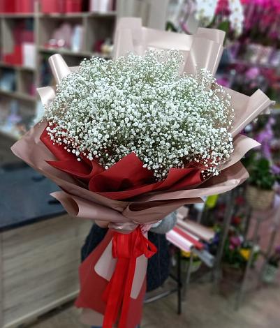 Букет цветов из: Гипсофила в Верхнерусском
