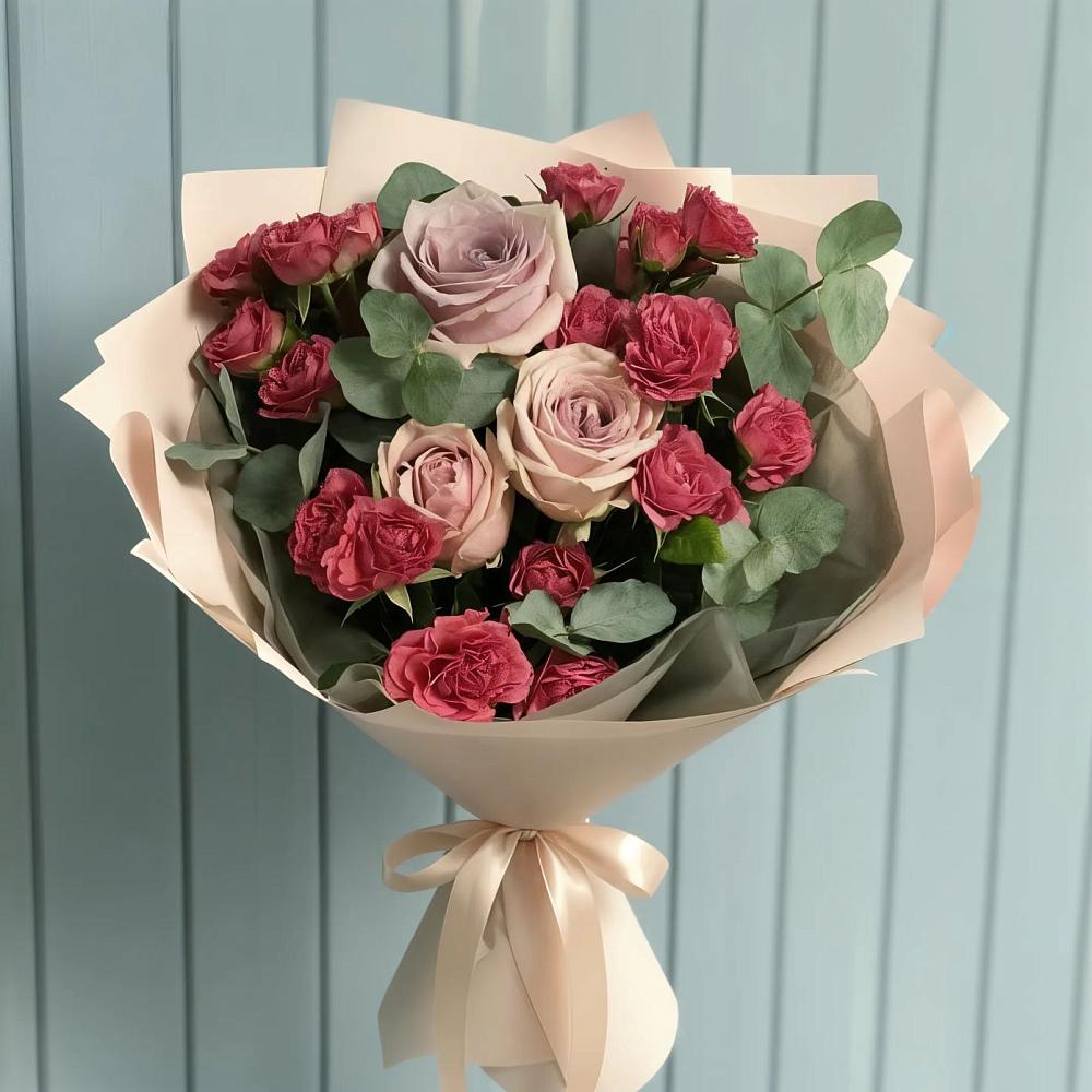 Букет цветов из: Гвоздики и Розы в Верхнерусском