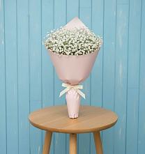 Букет цветов из:  Гипсофила в Верхнерусском