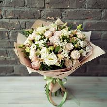 Букет цветов из:  Альстромерии, Розы и Хризантемы #REPLACE_PRED# Верхнерусском
