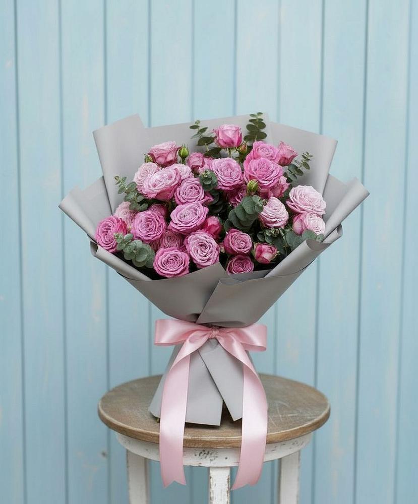 Букет цветов из: Розы в Верхнерусском