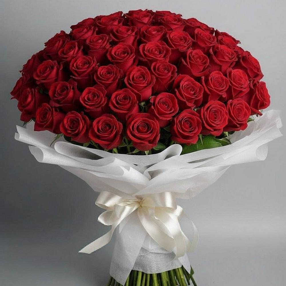 Букет 101 Красная роза Блэк Мэджик в Верхнерусском