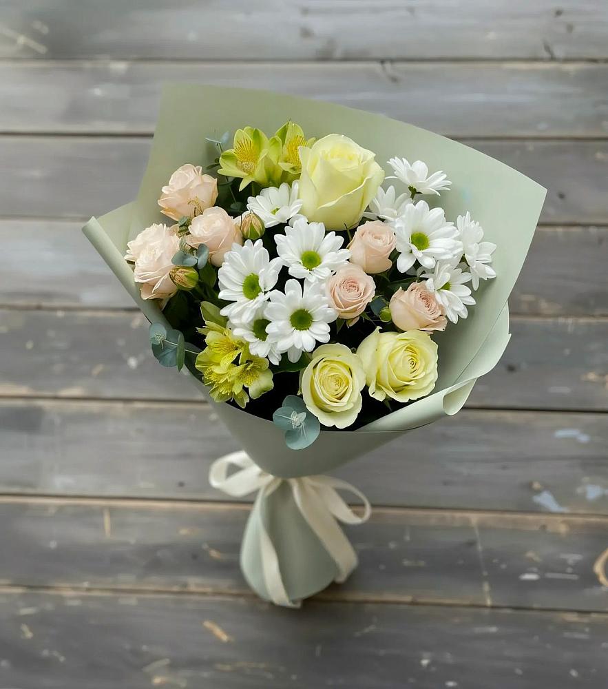 Букет цветов из: Альстромерии, Розы и Хризантемы в Верхнерусском