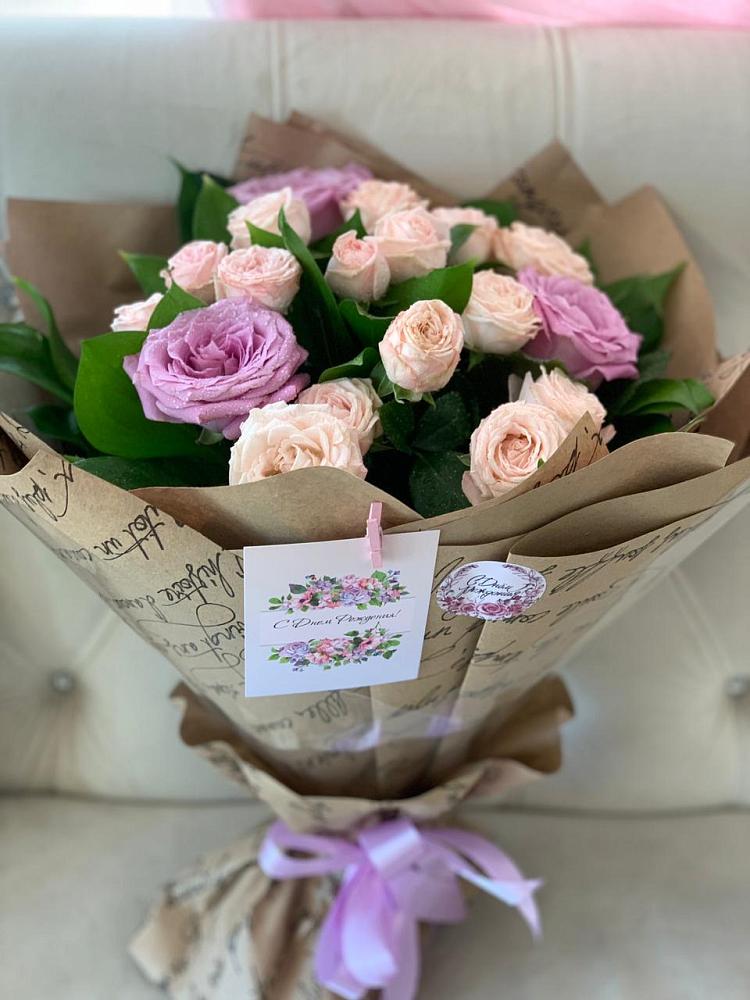 Букет цветов из: Розы в Верхнерусском