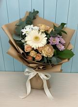 Букет цветов из:  Герберы и Хризантемы в Верхнерусском