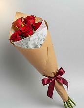 Букет цветов из:  Розы в Верхнерусском