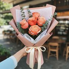Букет цветов из:  Розы в Верхнерусском