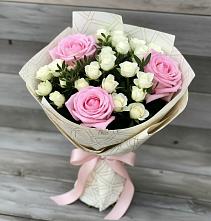 Букет цветов из:  Розы в Верхнерусском