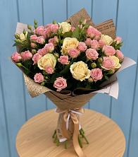 Букет цветов из:  Розы в Верхнерусском