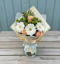 Букет цветов из:  Герберы, Розы и Хризантемы в Верхнерусском
