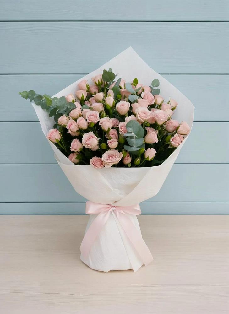 Букет цветов из: Розы в Верхнерусском