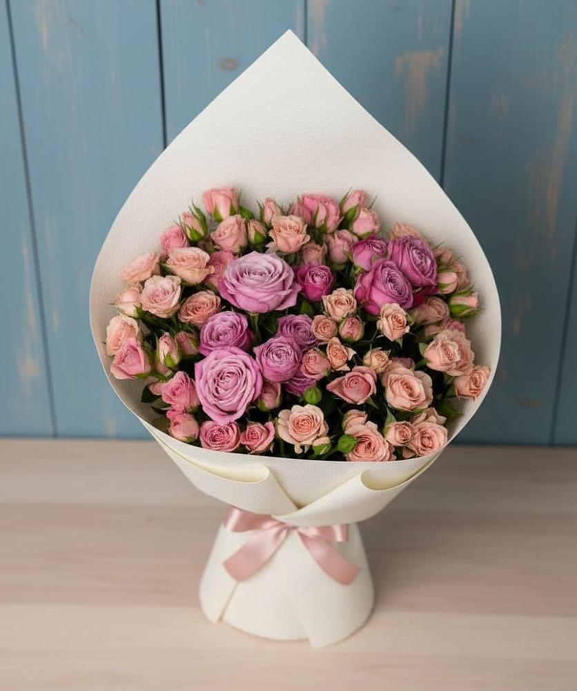 Букет цветов из: Розы в Верхнерусском