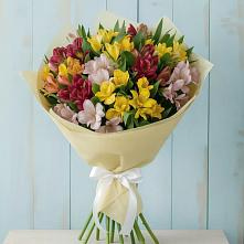 Букет цветов из:  Альстромерии в Верхнерусском