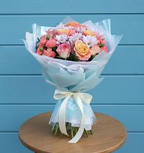 Букет цветов из:  Хризантемы и Розы в Верхнерусском