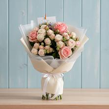 Букет цветов из:  Розы в Верхнерусском