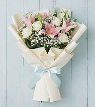 Букет цветов из:  Лилии в Верхнерусском
