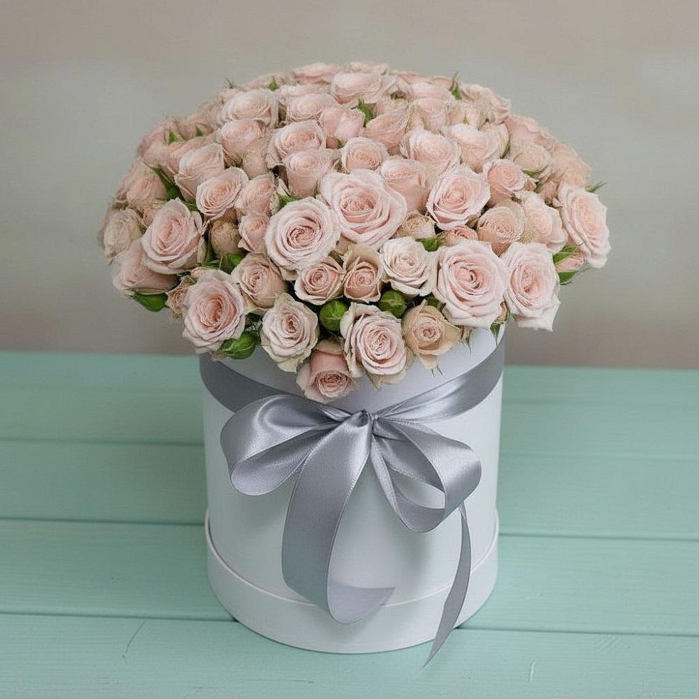 Цветочная композиция из Розы в шляпной коробке в Верхнерусском